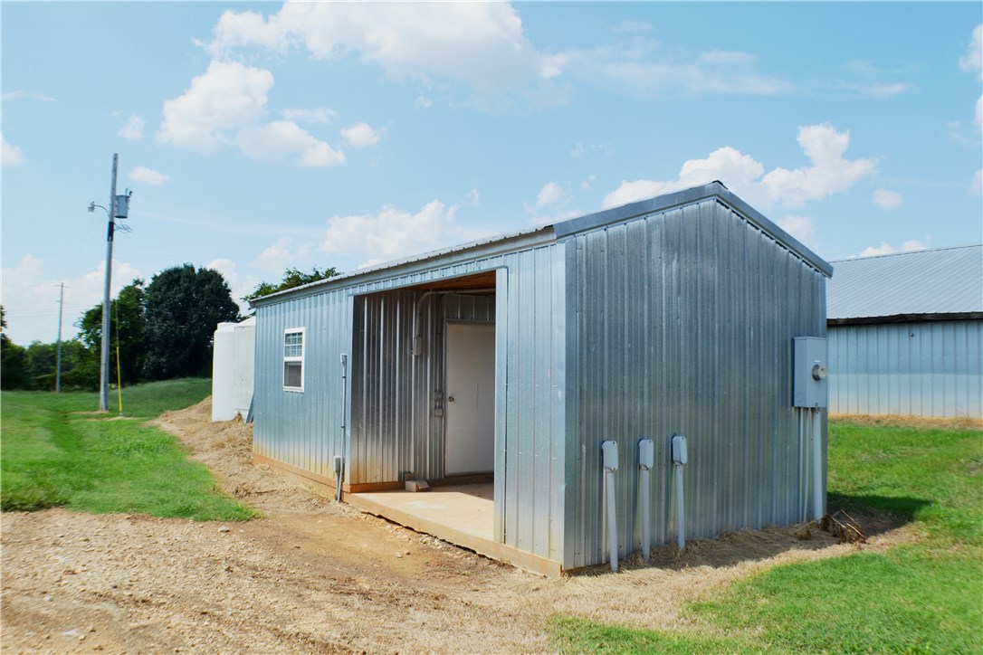 . - Farm