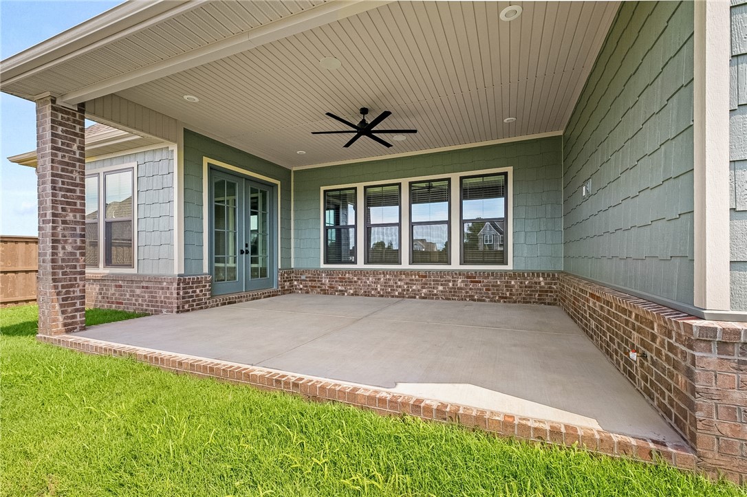 County Line Square - Residential
