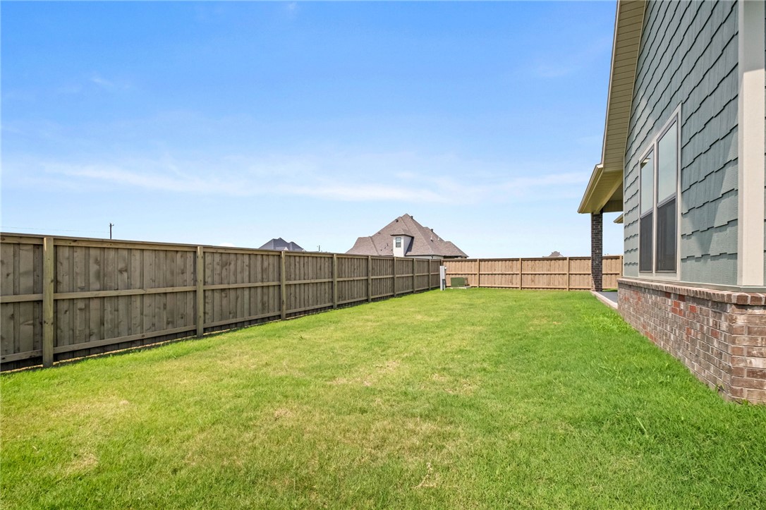 County Line Square - Residential