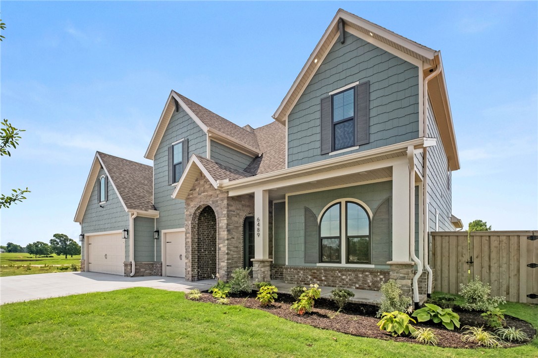 County Line Square - Residential