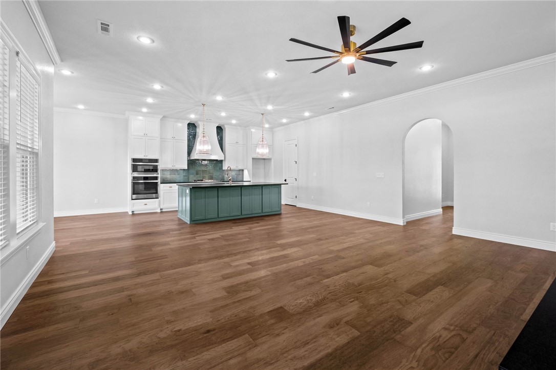 County Line Square - Residential