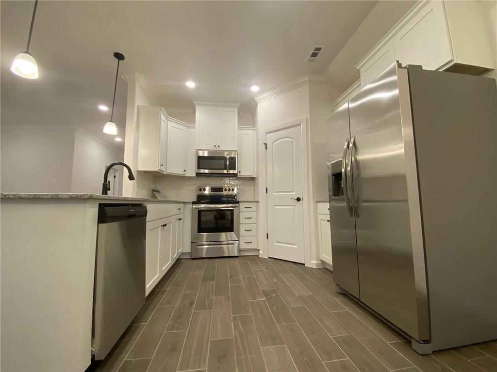 The Grove at Engle's Mill, Phase 3 - Residential Lease