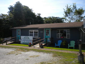 Great commercial location near Bull Shoals Lake.
