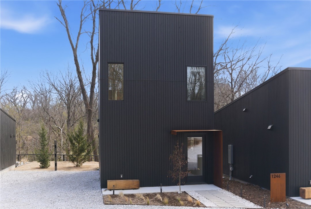 W A BURK'S ADD-BENTONVILLE - Residential