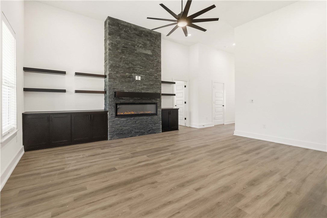 Walnut Grove Sub Ph III Bentonville - Residential