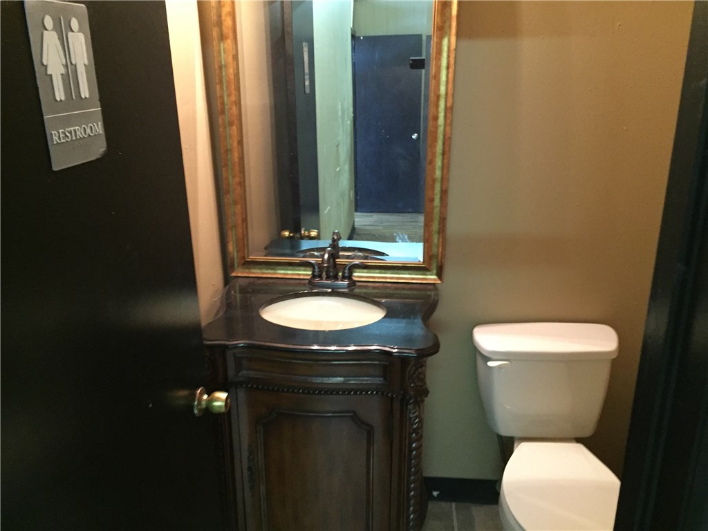 Stults Sub - Commercial Lease