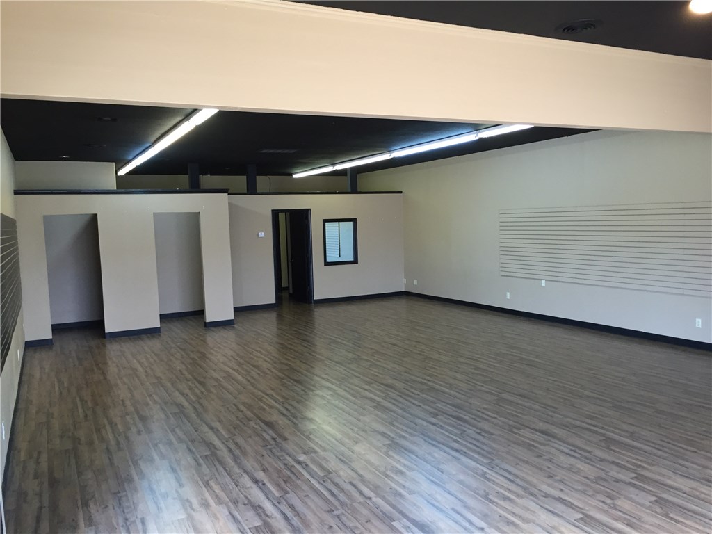 Stults Sub - Commercial Lease