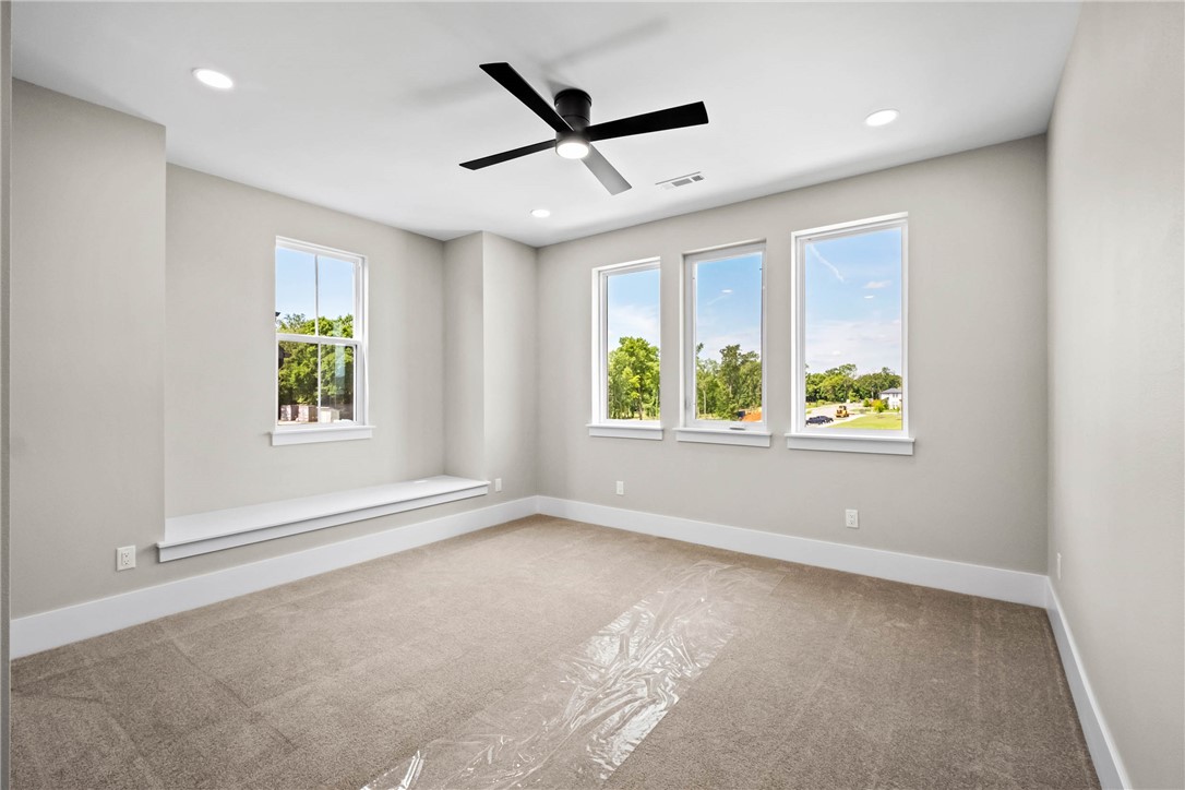 Aurora Sub Ph 2 Bentonville - Residential