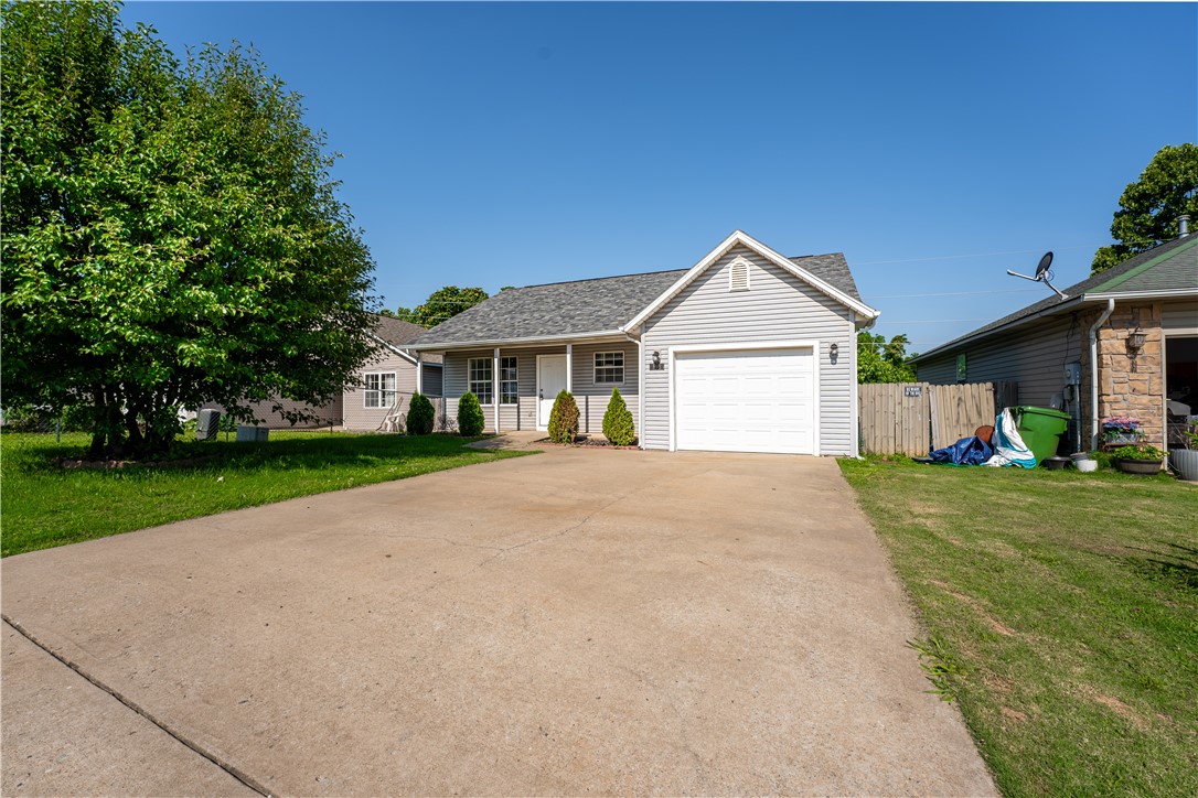 Amis Road Add Rogers - Residential Lease