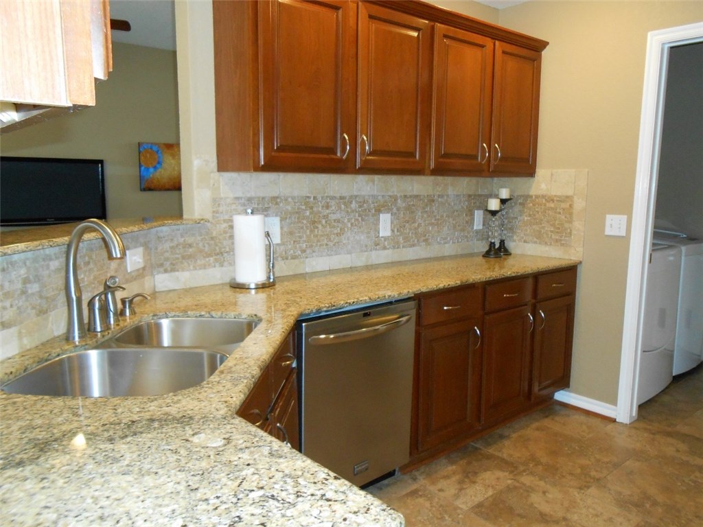 Weston Hills Sub Ph I Cave Spgs - Residential