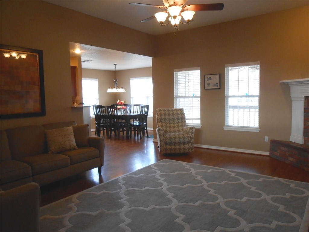 Weston Hills Sub Ph I Cave Spgs - Residential