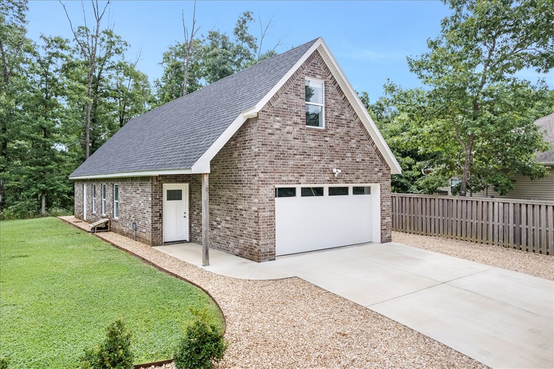 Lincoln Sub Bvv - Residential