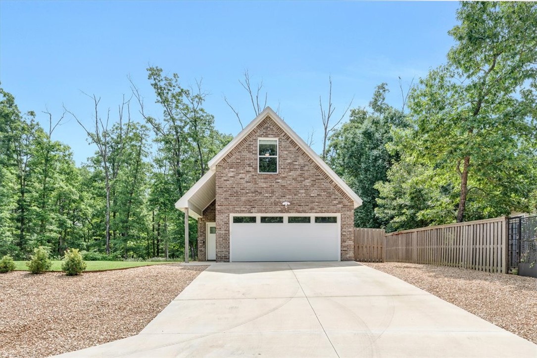 Lincoln Sub Bvv - Residential
