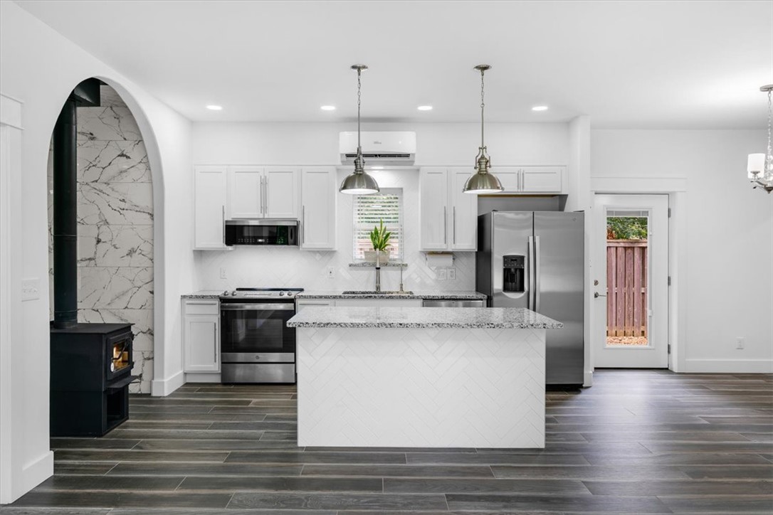 Lincoln Sub Bvv - Residential