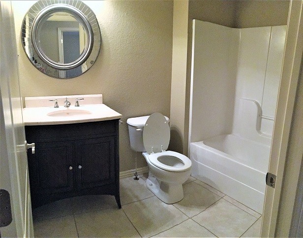Brook Hollow - Residential Lease