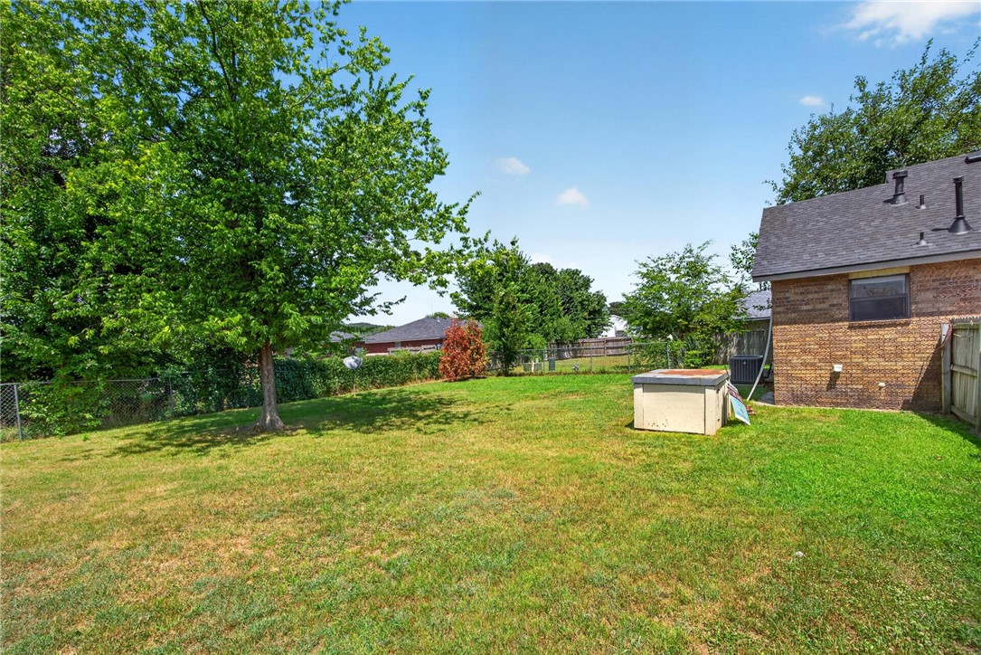 OAKS ADD PHASE XI - Residential
