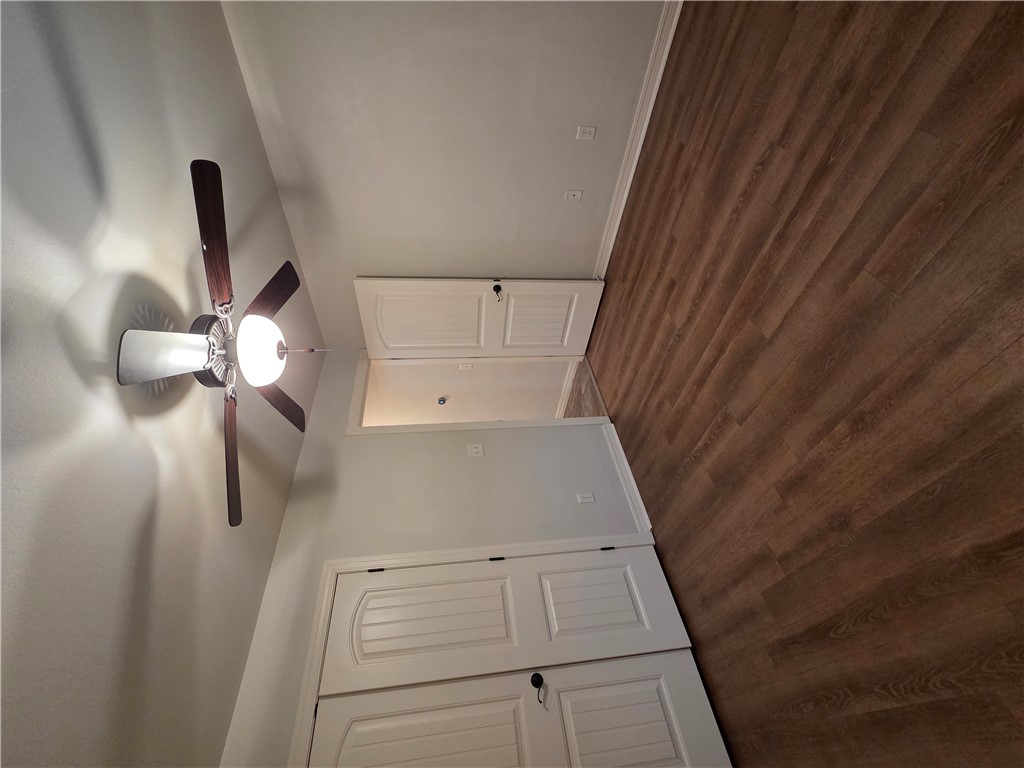 Rollers Ridge Sub Rogers - Residential Lease