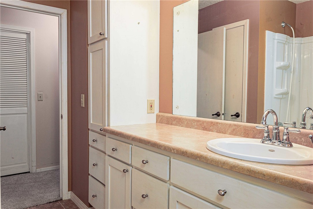 Golden Oaks Sub - Residential