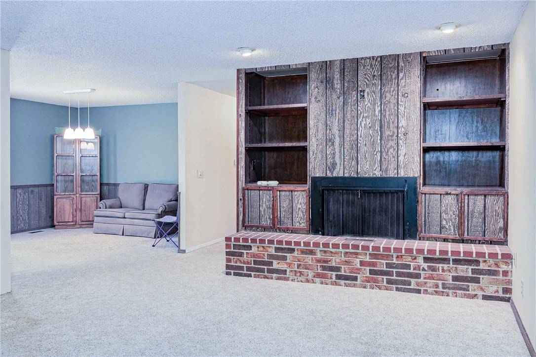Golden Oaks Sub - Residential