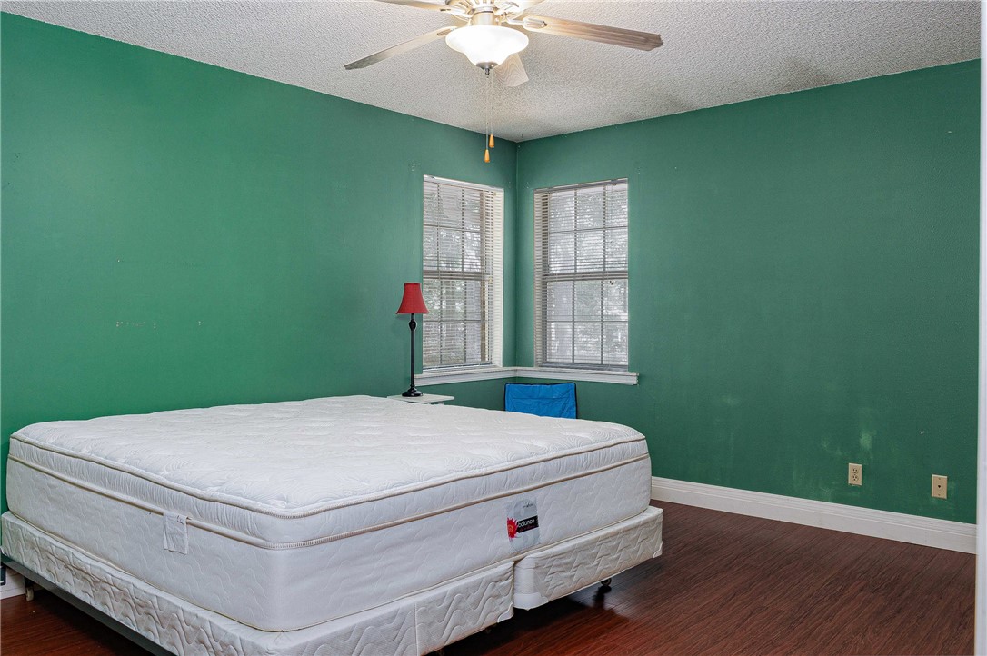 Golden Oaks Sub - Residential