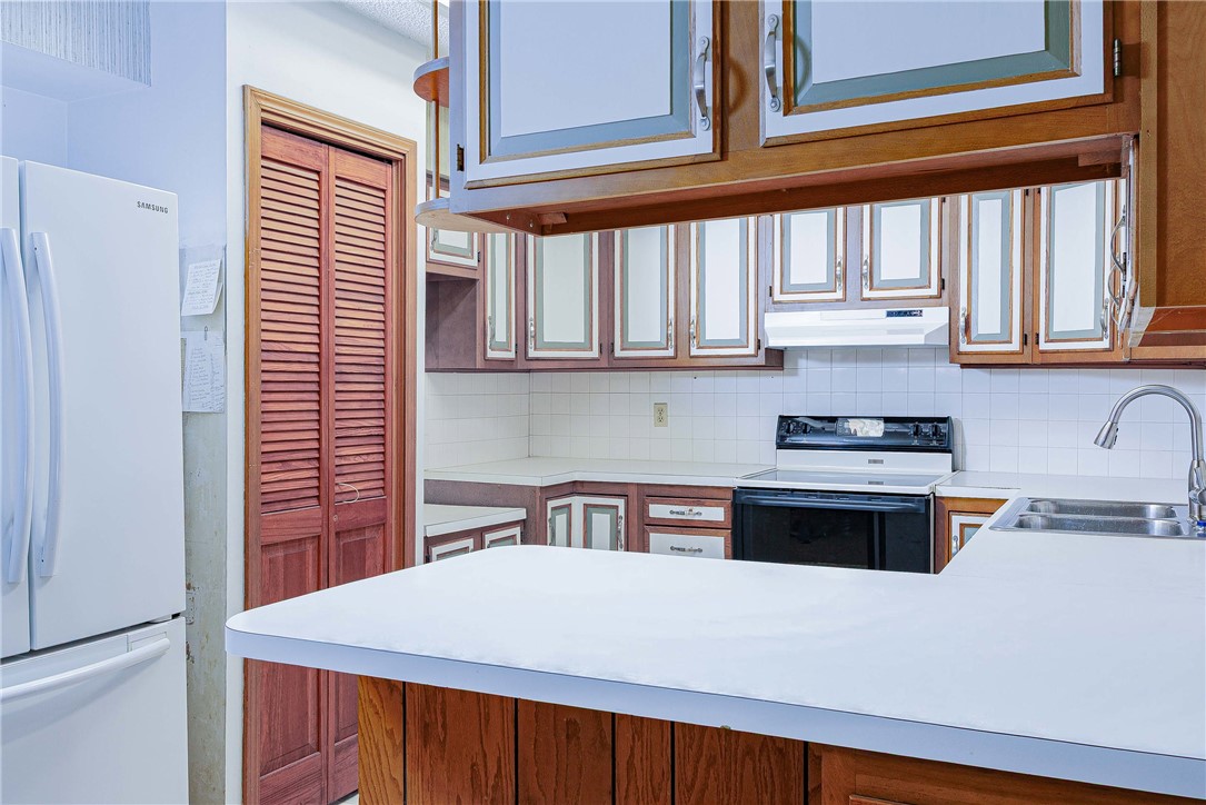 Golden Oaks Sub - Residential