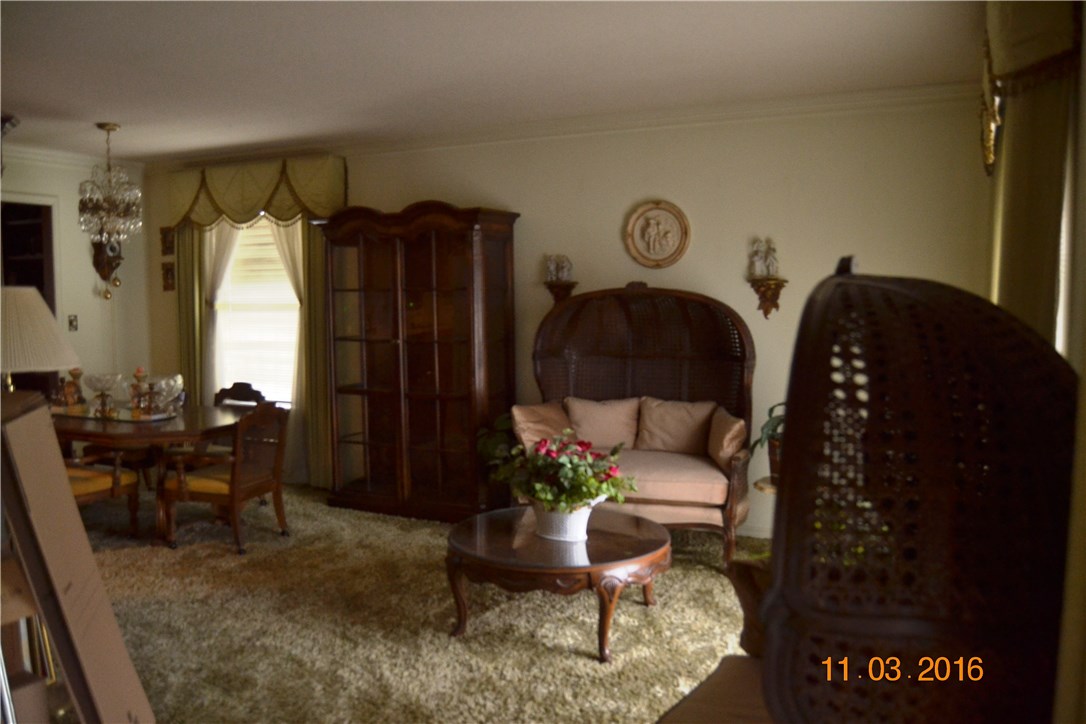 Summit Heights Rogers - Residential