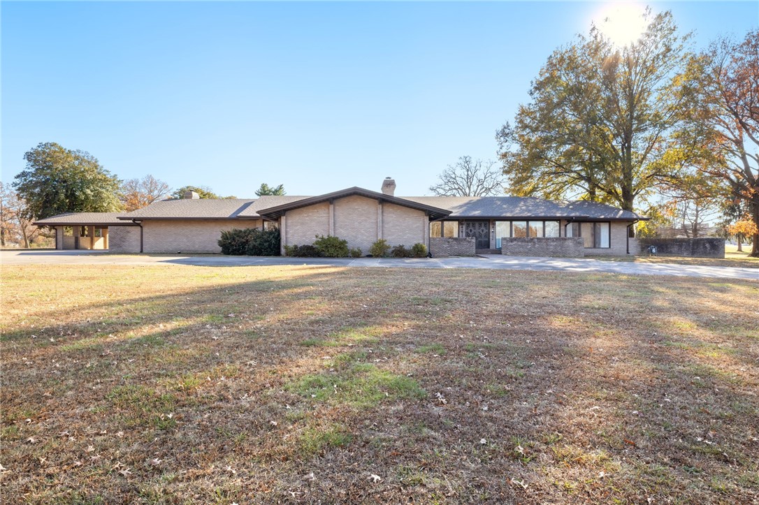 14-20-33-GRAVETTE - Residential