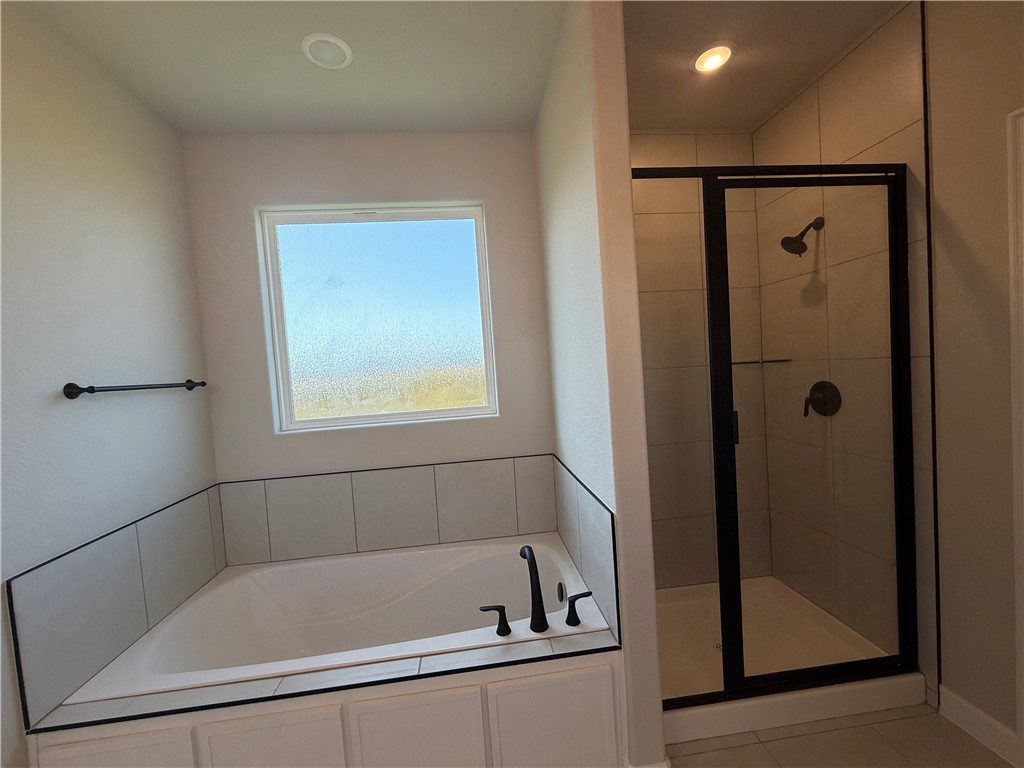 Bariloche Ph I - Residential Lease