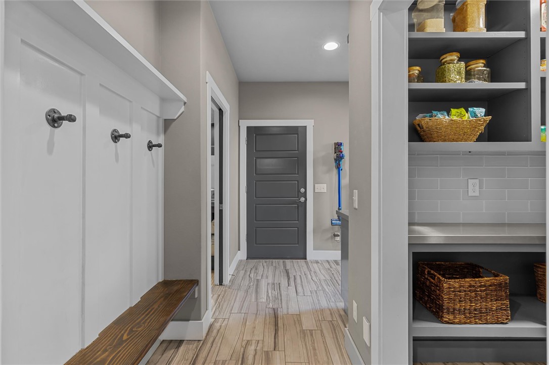 Woodridge Manor Rurban - Residential