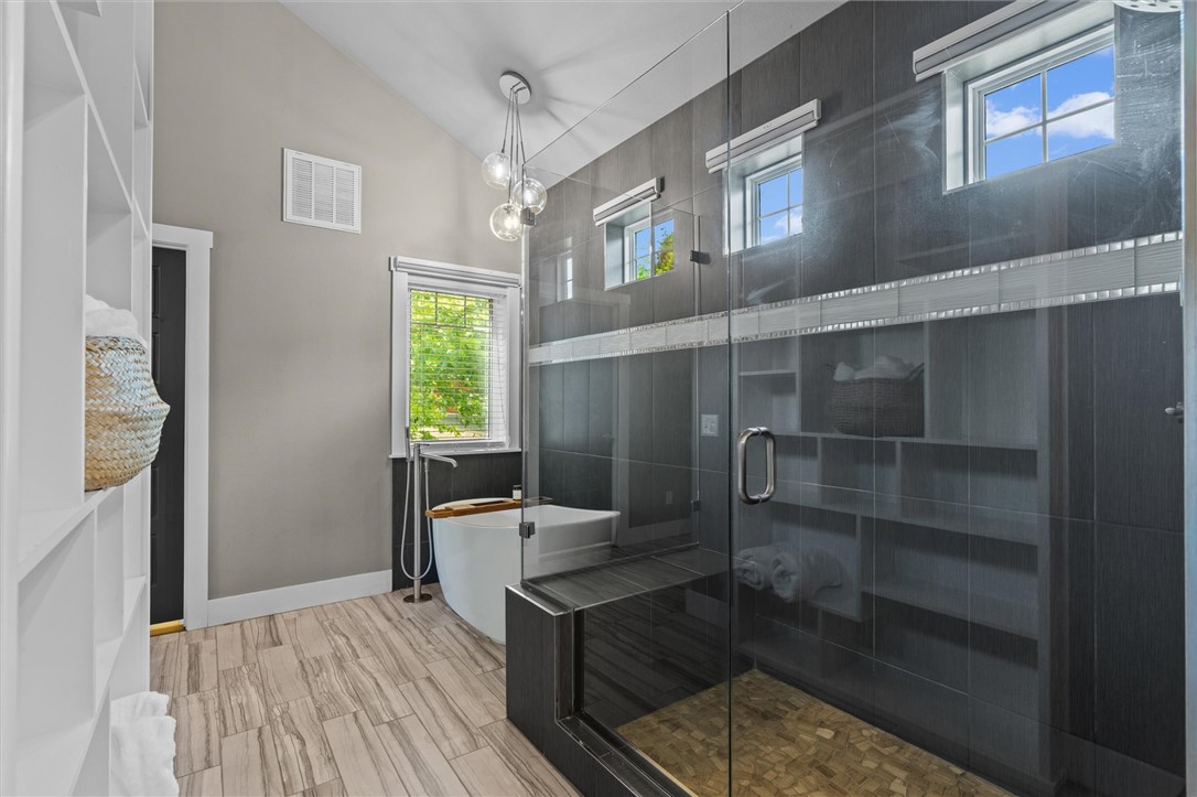 Woodridge Manor Rurban - Residential