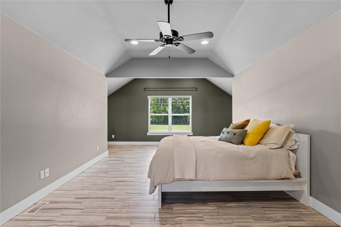 Woodridge Manor Rurban - Residential