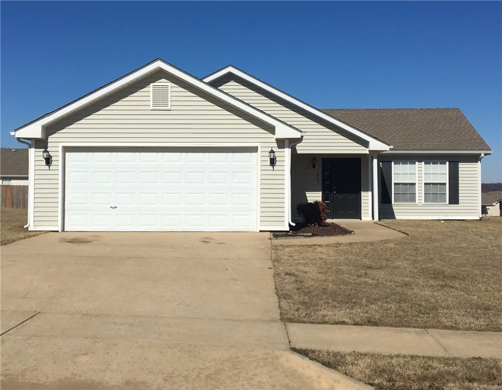 This wonderful 1,196 sq. ft. home in Sundowner S/D is a must see! Enjoy the open floor plan. New paint & carpet Nov 2016, new microwave & range Feb 2017, garage door & HVAC serviced 2017. Tray ceiling in LR, French door from dining to outside patio, linen & coat closets. 2 car garage & much more