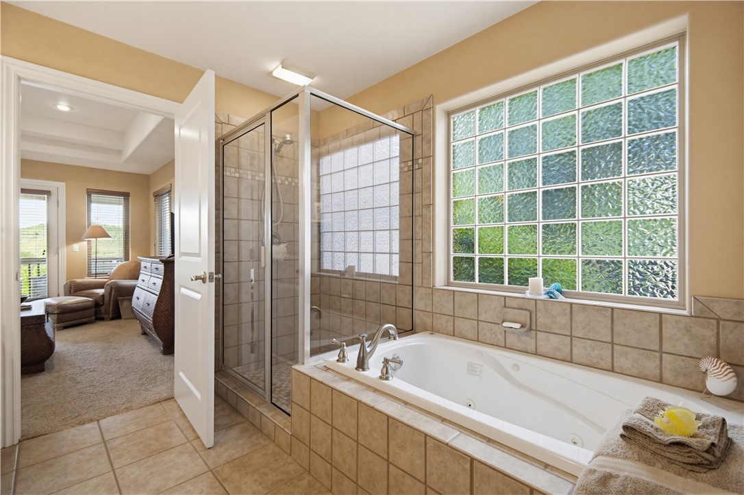 Unit 117 Holiday Island - Residential
