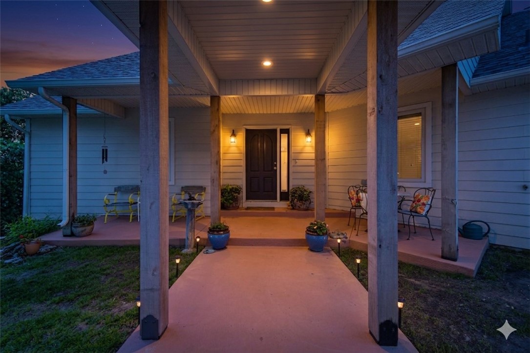 Unit 117 Holiday Island - Residential
