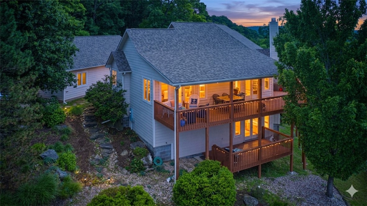 Unit 117 Holiday Island - Residential