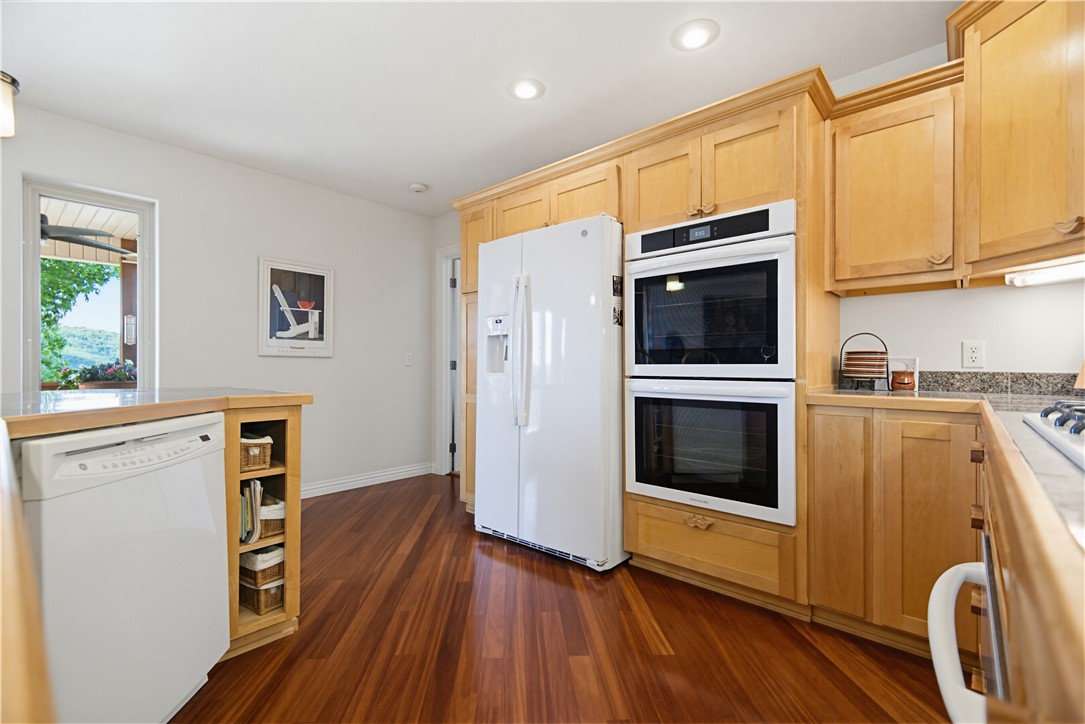Unit 117 Holiday Island - Residential