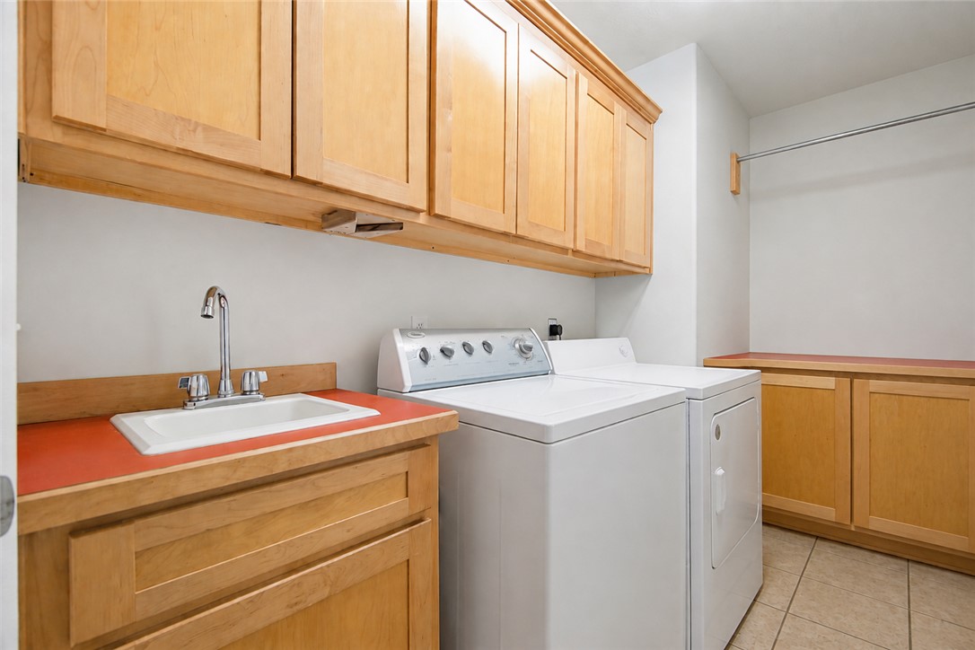 Unit 117 Holiday Island - Residential