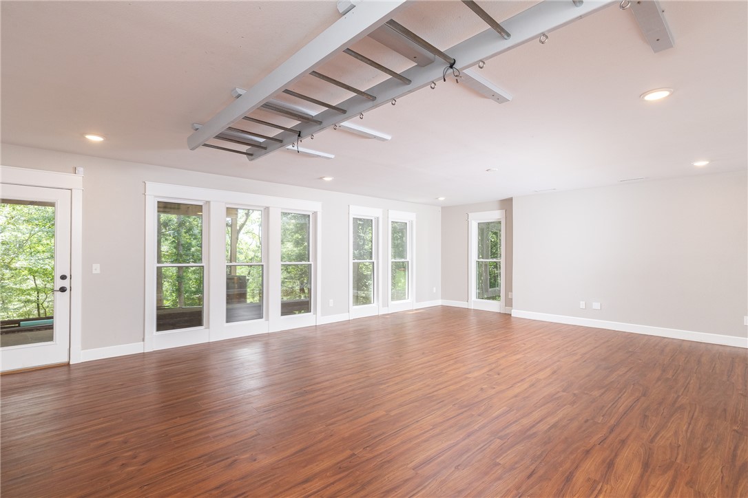 Fox Run Add Rep - Residential