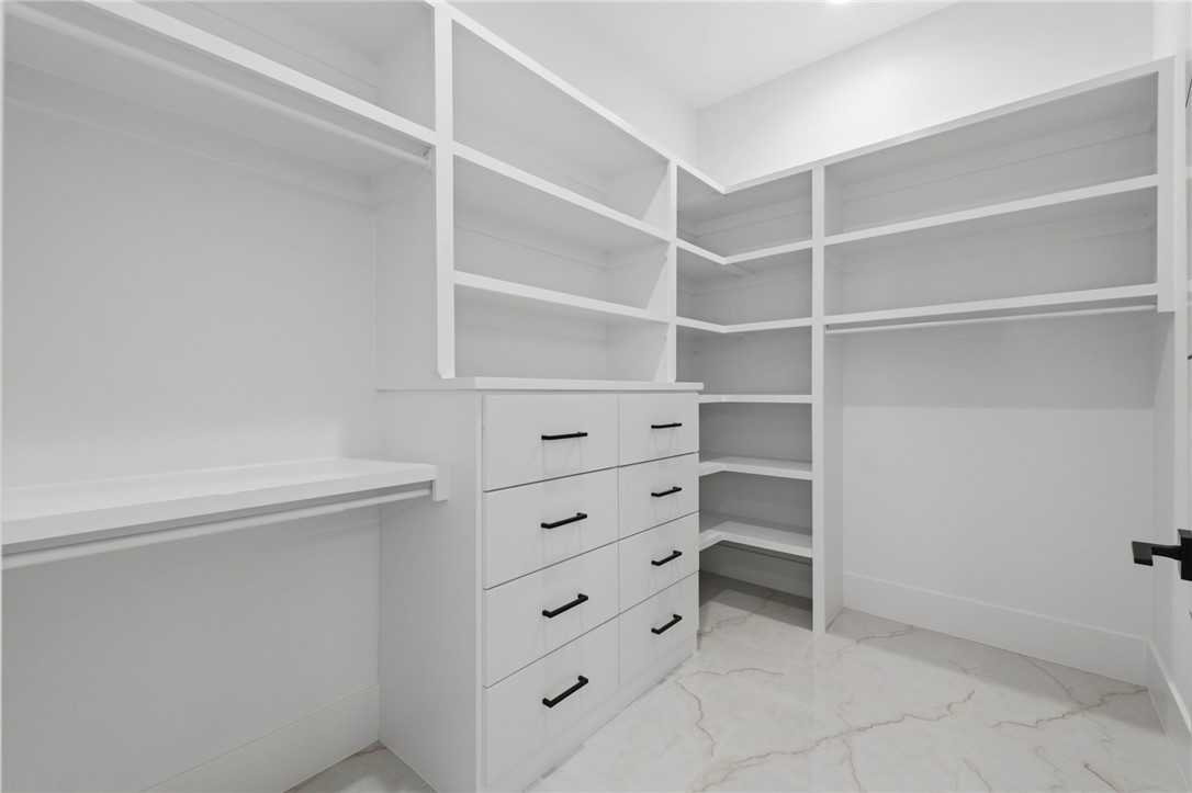 FAIRFIELD ADD-BENTONVILLE - Residential