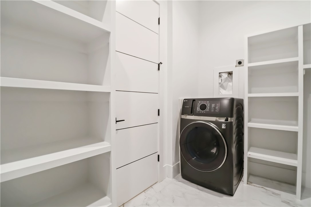 FAIRFIELD ADD-BENTONVILLE - Residential