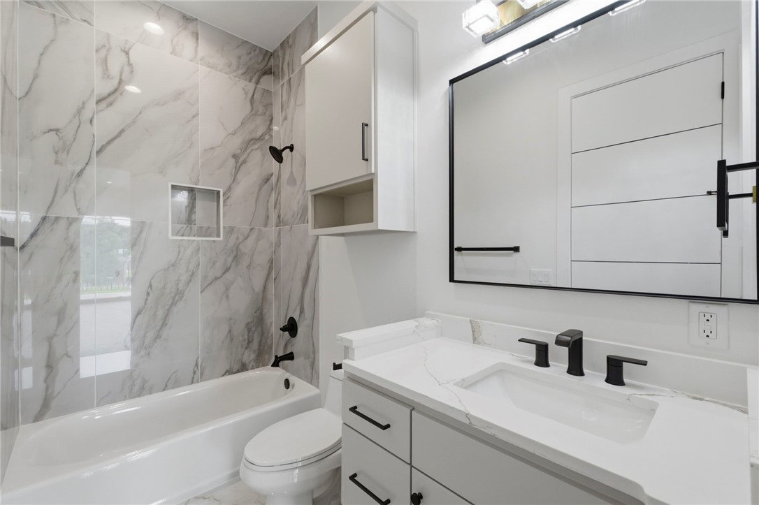 FAIRFIELD ADD-BENTONVILLE - Residential