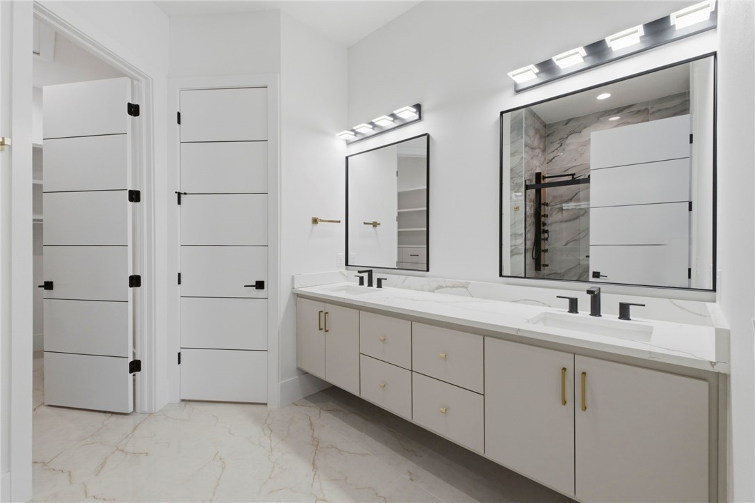 FAIRFIELD ADD-BENTONVILLE - Residential