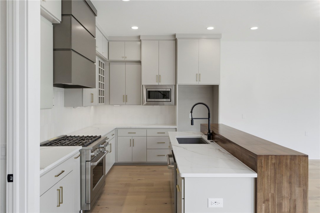 FAIRFIELD ADD-BENTONVILLE - Residential