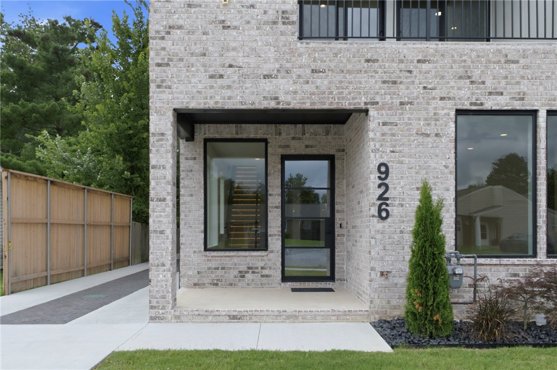 FAIRFIELD ADD-BENTONVILLE - Residential