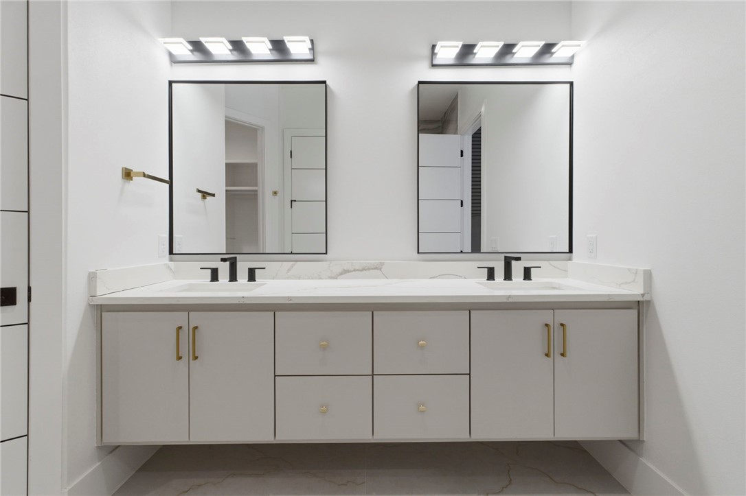 FAIRFIELD ADD-BENTONVILLE - Residential
