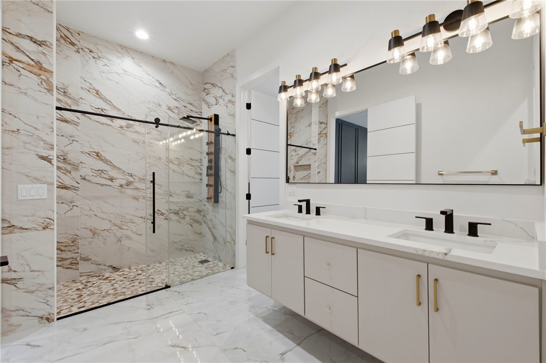 FAIRFIELD ADD-BENTONVILLE - Residential