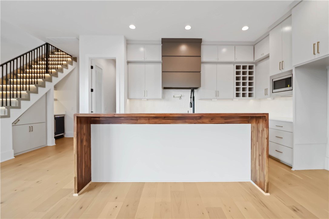 FAIRFIELD ADD-BENTONVILLE - Residential