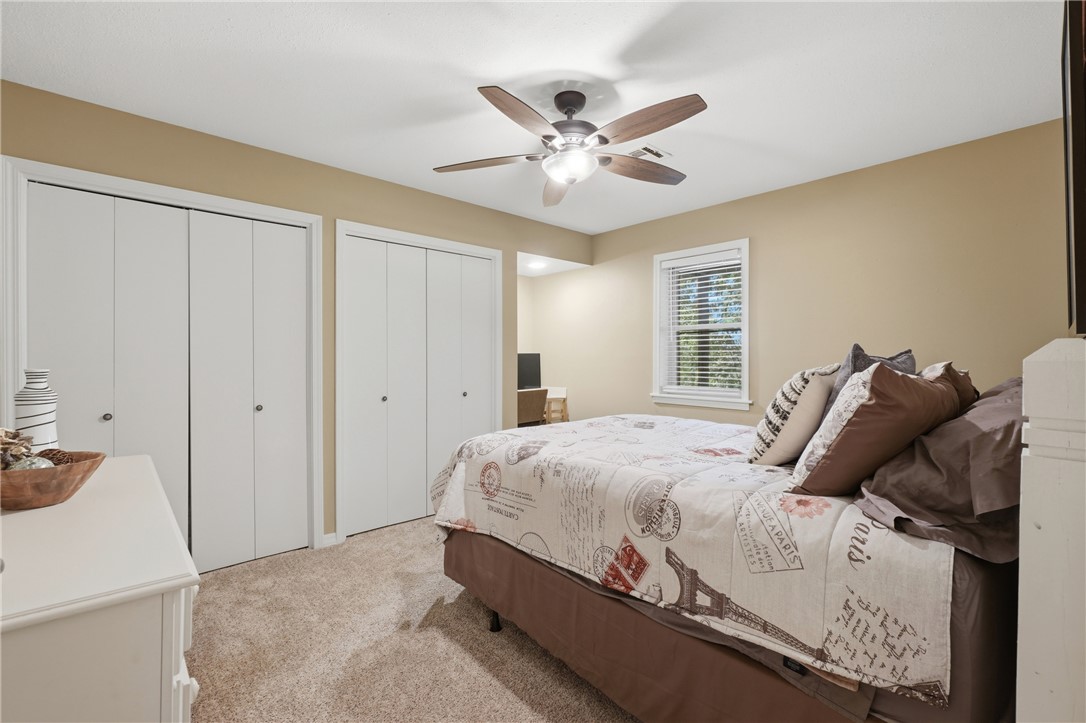 Unit 16 Holiday Island - Residential