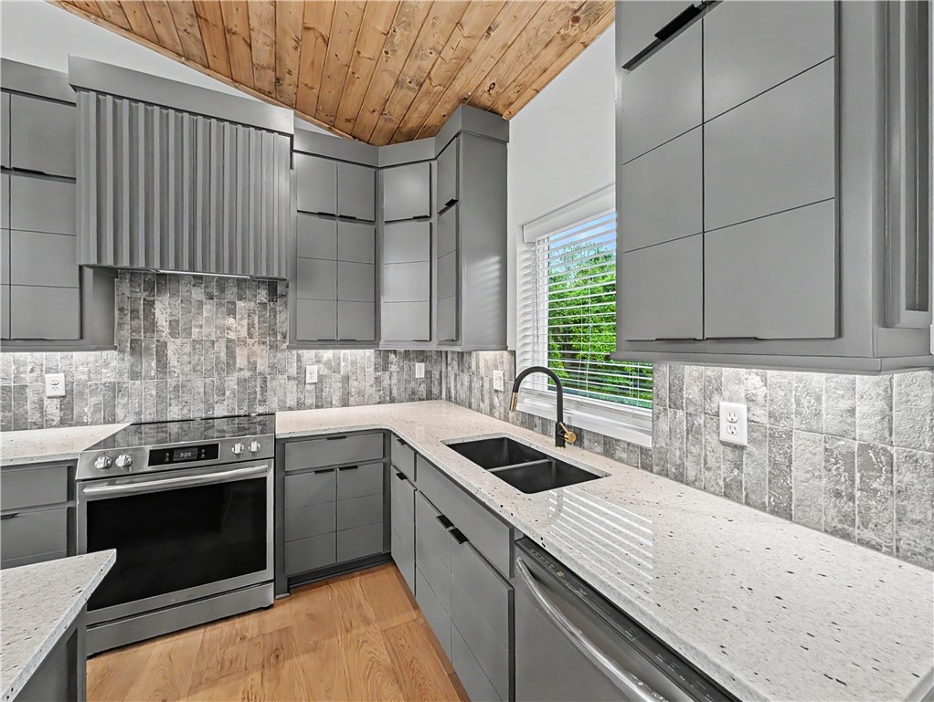 Lockhart Sub Bvv - Residential