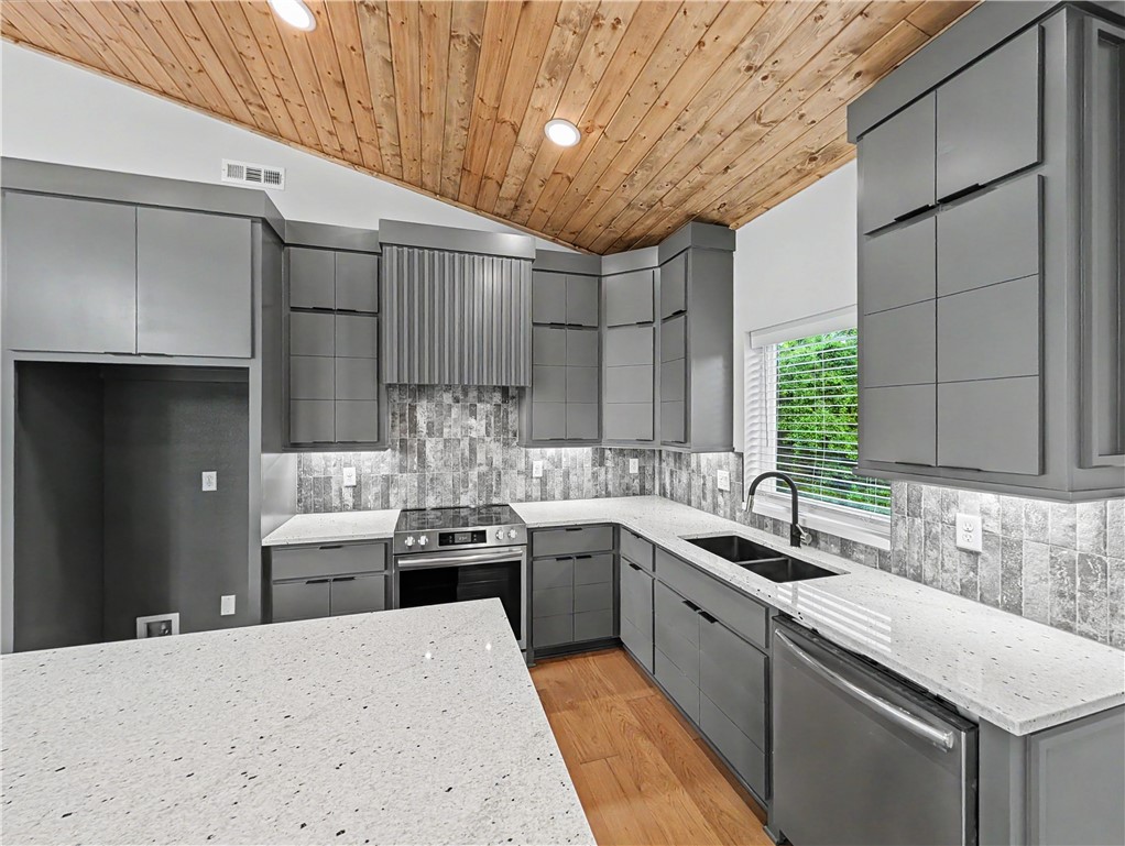 Lockhart Sub Bvv - Residential